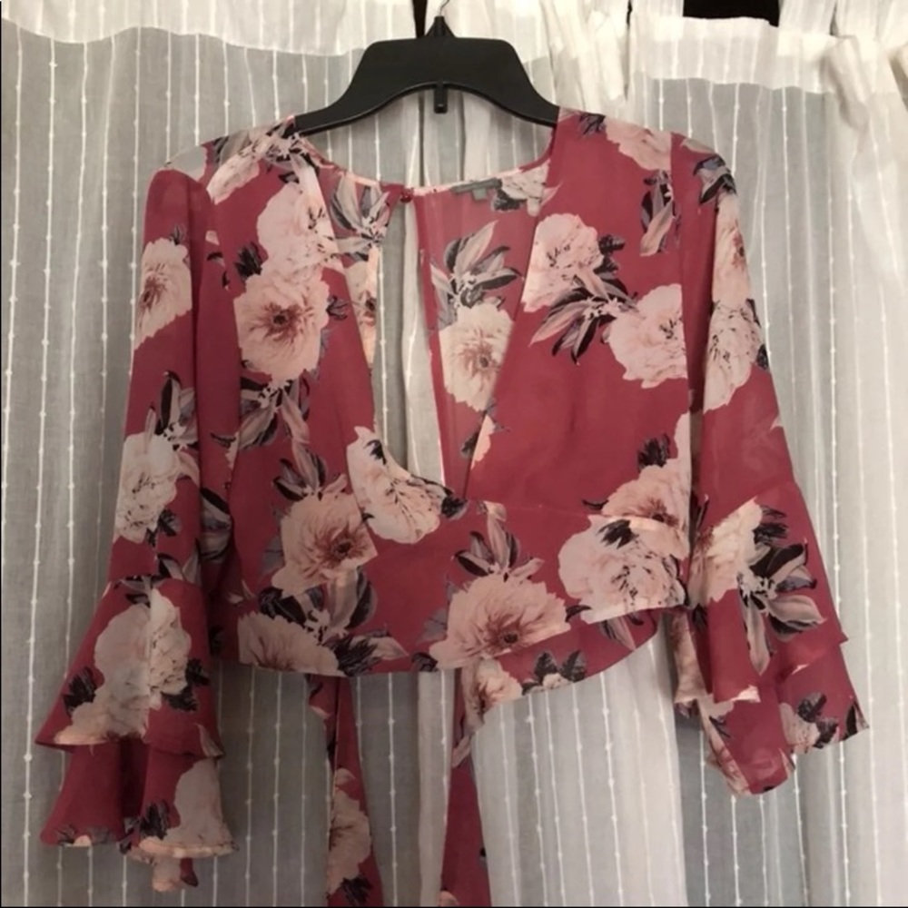 Floral blouse - Picture 3 of 3